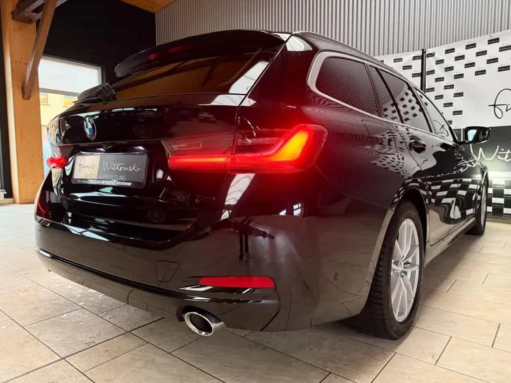 BMW 3 Series 318d Touring *DAB*Widescreen*Mwstausw* 10/2023-photo-11