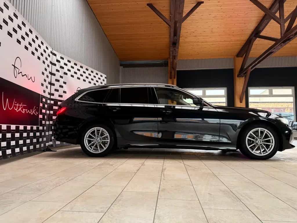 BMW 3 Series 318d Touring *DAB*Widescreen*Mwstausw* 10/2023-photo-6
