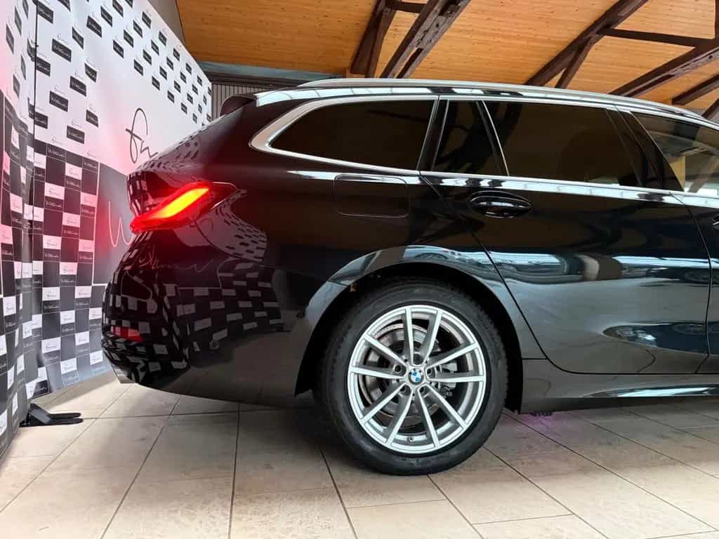 BMW 3 Series 318d Touring *DAB*Widescreen*Mwstausw* 10/2023-photo-9