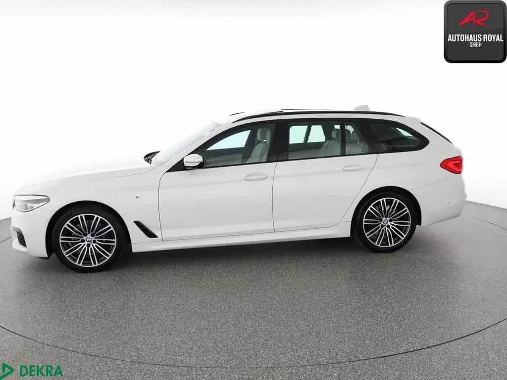 BMW 5 Series 530 d T xDrive M SPORT SHADOW STANDHEIZ,360GRAD 09/2019-photo-1