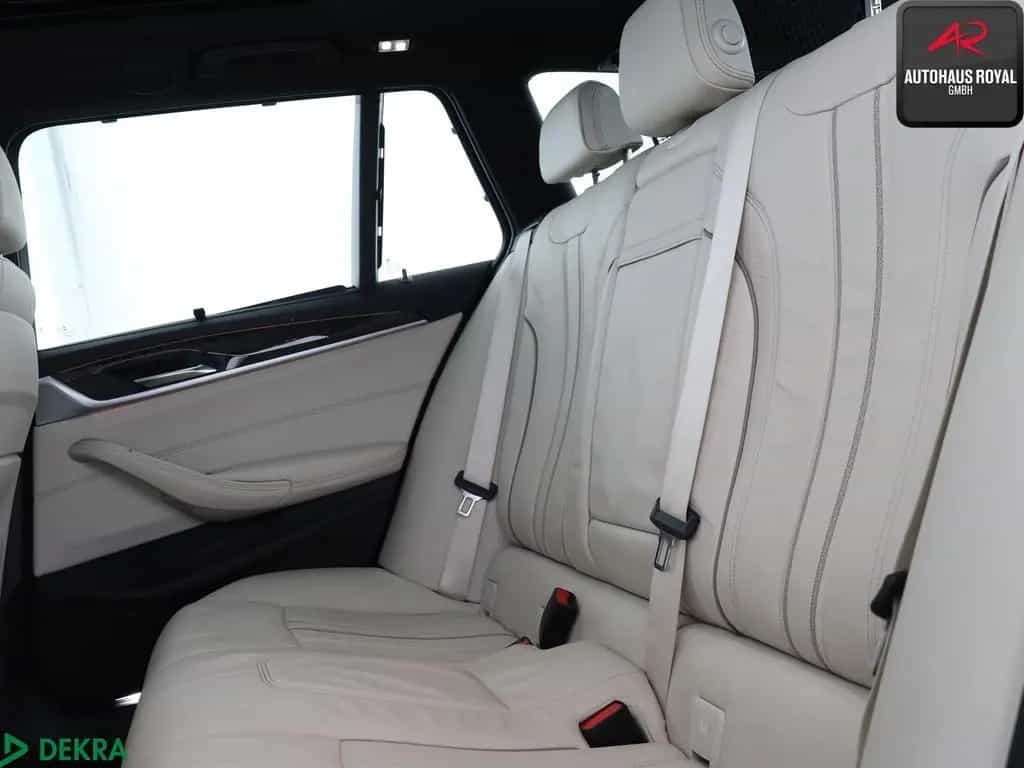 BMW 5 Series 530 d T xDrive M SPORT SHADOW STANDHEIZ,360GRAD 09/2019-photo-10