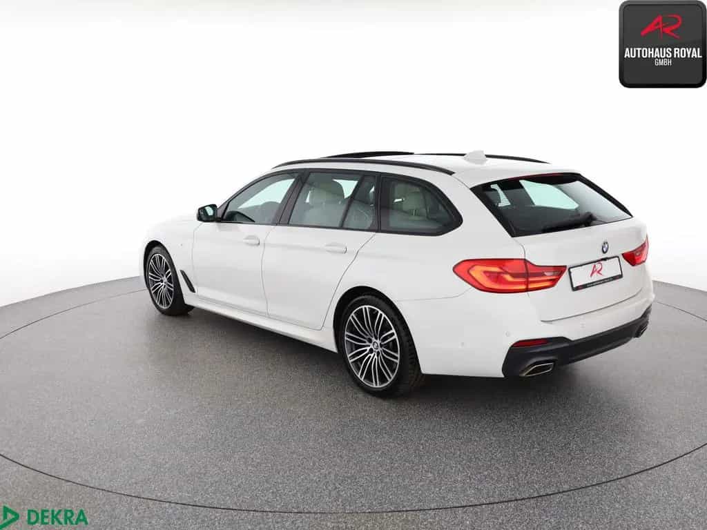 BMW 5 Series 530 d T xDrive M SPORT SHADOW STANDHEIZ,360GRAD 09/2019-photo-2