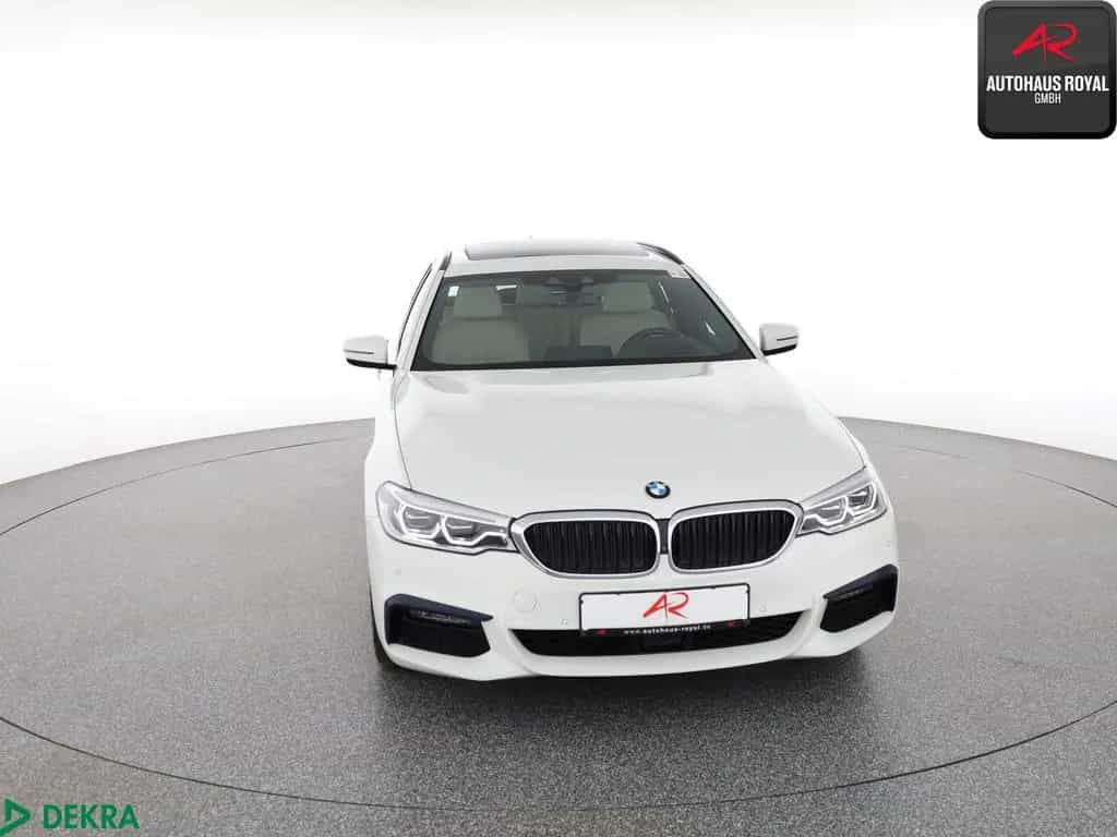 BMW 5 Series 530 d T xDrive M SPORT SHADOW STANDHEIZ,360GRAD 09/2019-photo-7