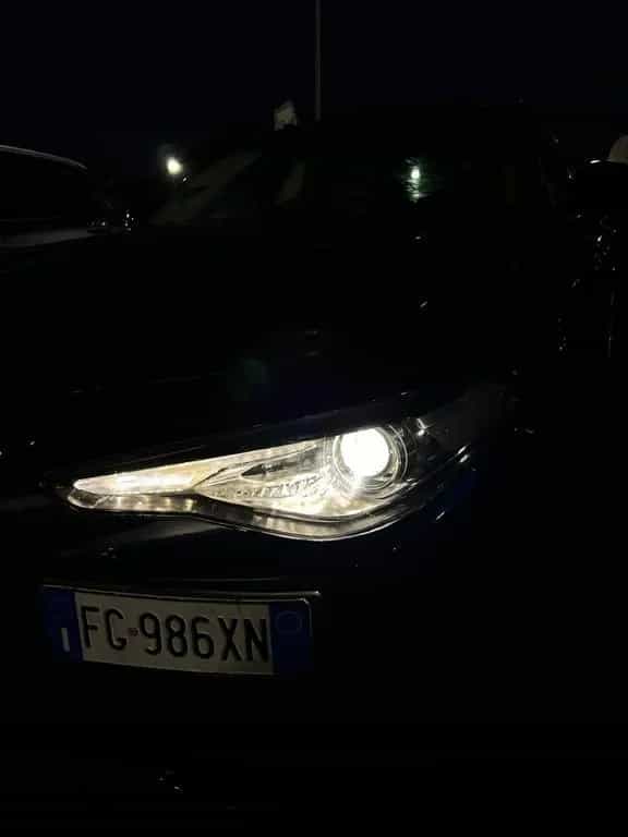 Alfa Romeo Giulia 2.2 Turbodiesel 180 CV AT8 Bus 02/2017-photo-7