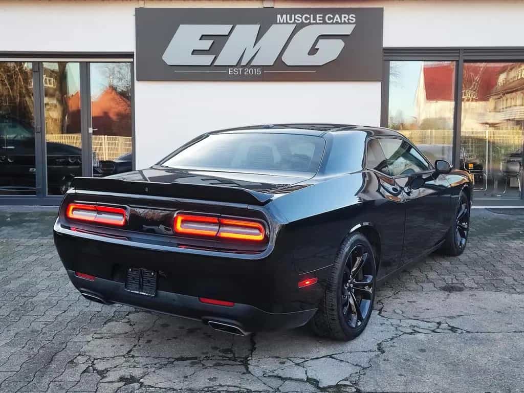 Dodge Challenger R/T Blacktop 345 V8 HEMI 07/2021-photo-5