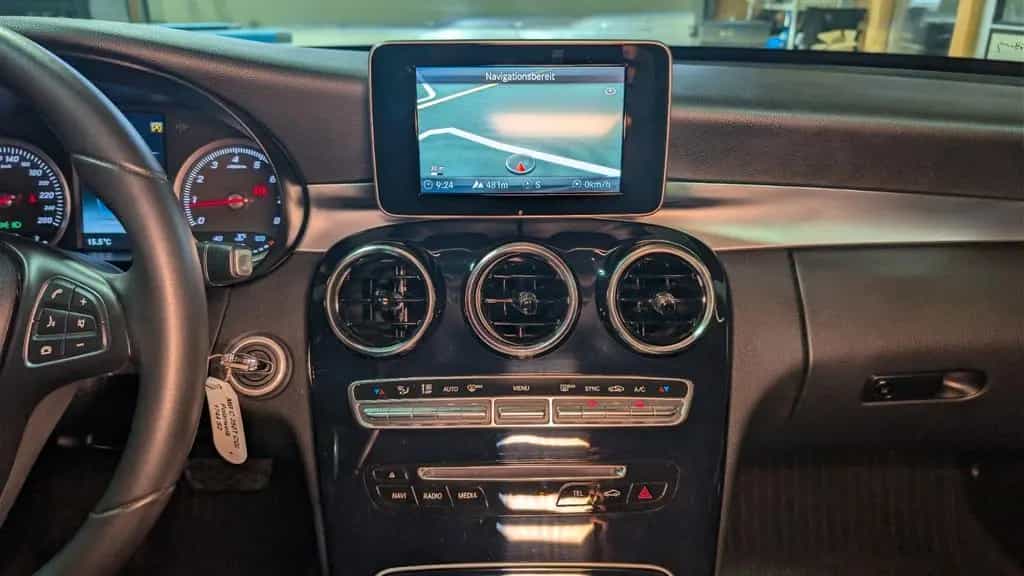 Mercedes-Benz C 250 T CGI*AUT*LED*1.Hand*Service neu*Garantie 03/2016-photo-20