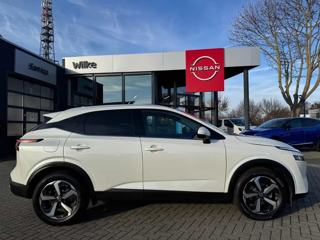 Nissan Qashqai 1.3 DIG-T MHEV N-Connecta/360°/NAVI/AHK 06/2022-photo-3