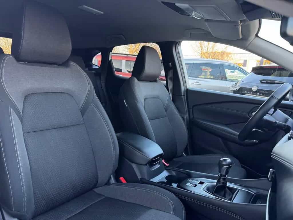 Nissan Qashqai 1.3 DIG-T MHEV N-Connecta/360°/NAVI/AHK 06/2022-photo-7