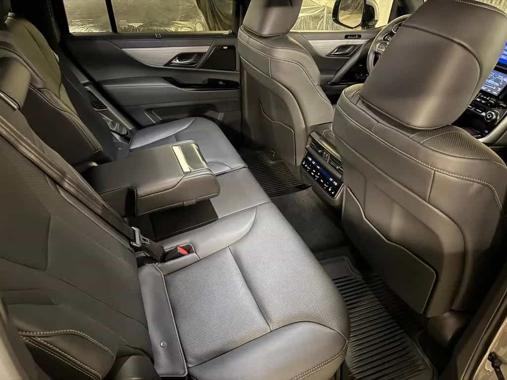 Lexus LX 600 LX600+F SPORT+2026+NEW+7Seats+EU 12/2025-photo-37