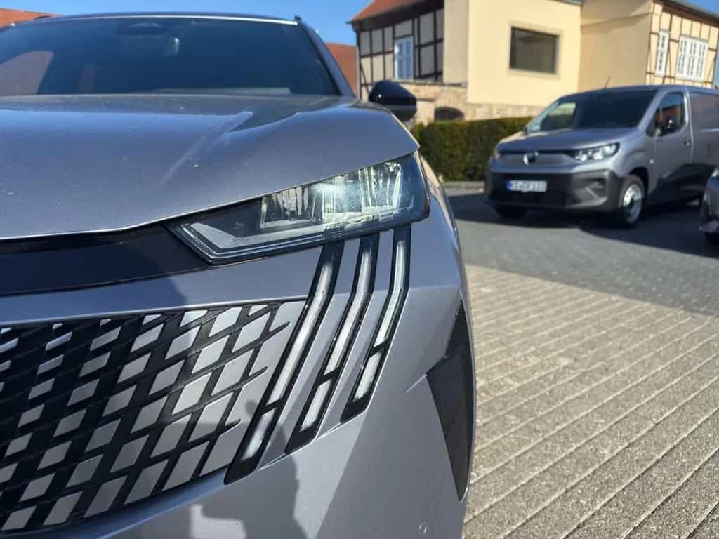 Peugeot 5008 Allure Business HYBRID 145 e-DSC6 03/2026-photo-15