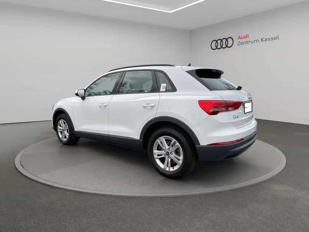 Audi Q3 40 TFSI quattro LED Navi Tempomat Klima 11/2022-photo-3