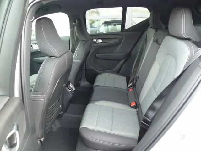 Volvo XC40 Core B3 Aut.*LED*360°CAM*BLIS*GOOGLE 06/2025-photo-14