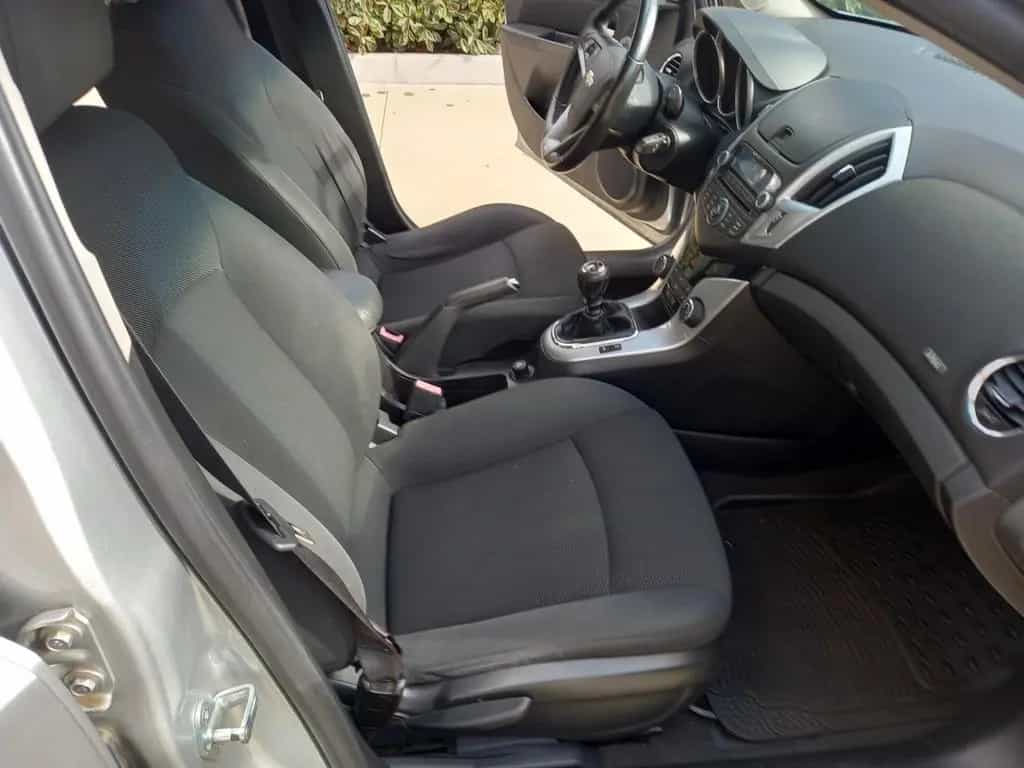 Chevrolet Cruze 1.7 TD 130 cv S W 11/2013-photo-10