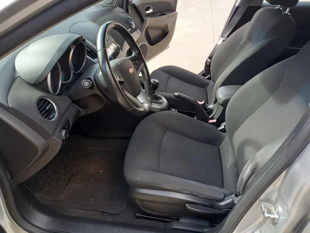 Chevrolet Cruze 1.7 TD 130 cv S W 11/2013-photo-8