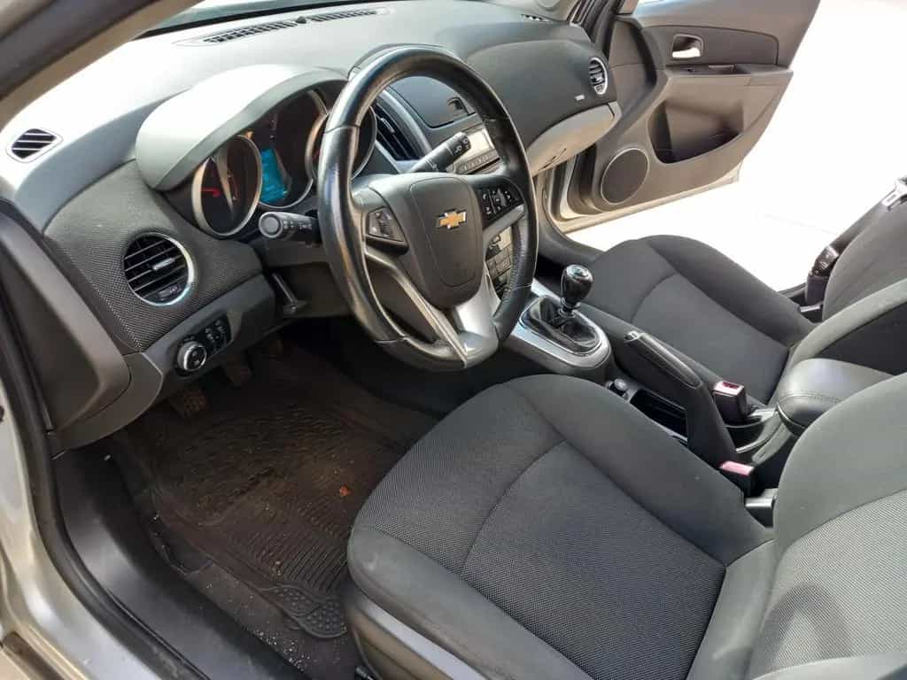 Chevrolet Cruze 1.7 TD 130 cv S W 11/2013-photo-9