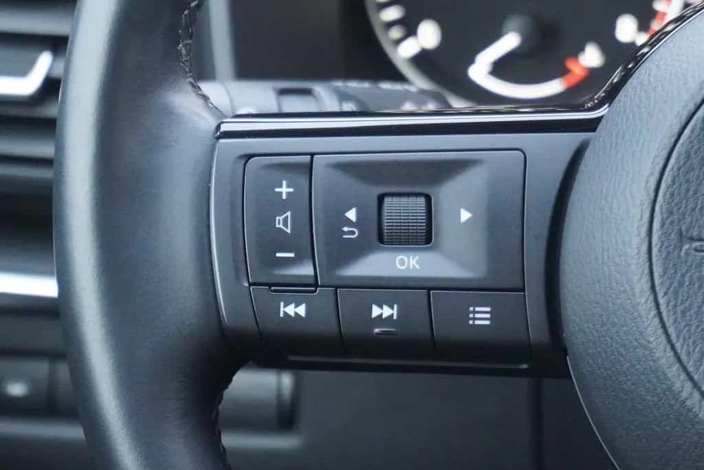 Nissan Qashqai 1.3 M-Hybrid Acenta LED Navi Keyless-Go 09/2021-photo-17