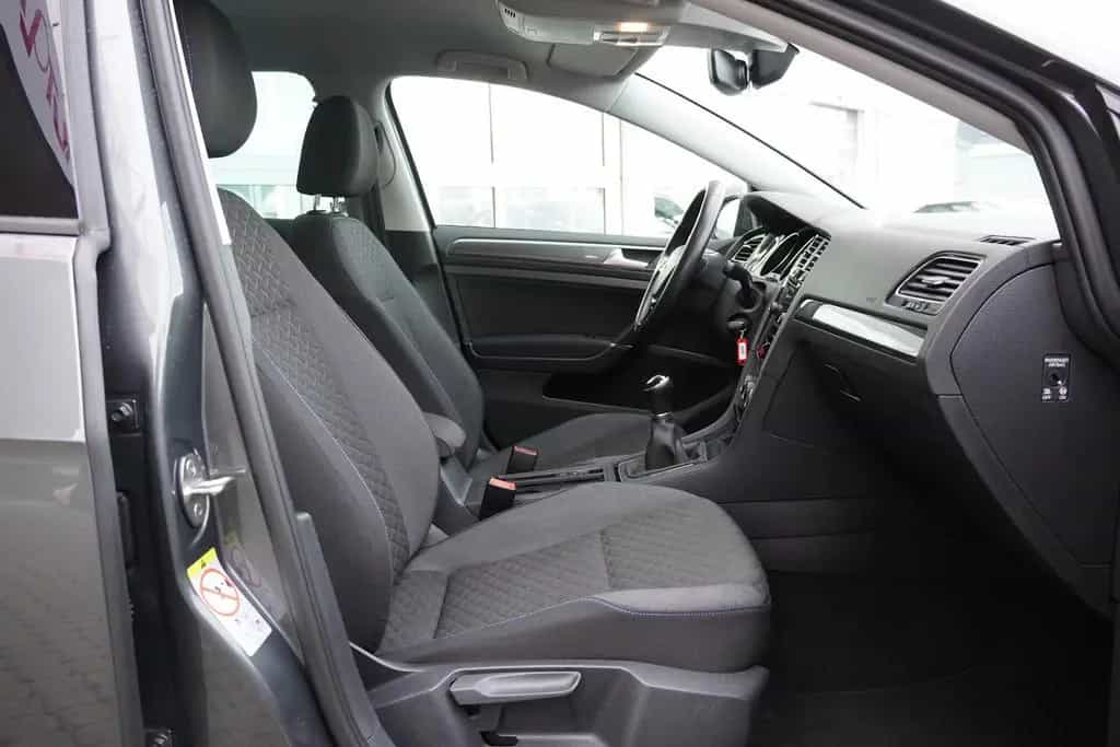 Volkswagen Golf VII 1.0 TSI Join LED Navi ACC Standheizung 01/2019-photo-24