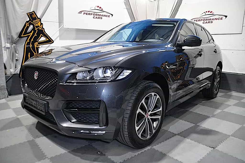 Jaguar F-Pace 20d AWD R-Sport Automatik 02/2019-photo-0