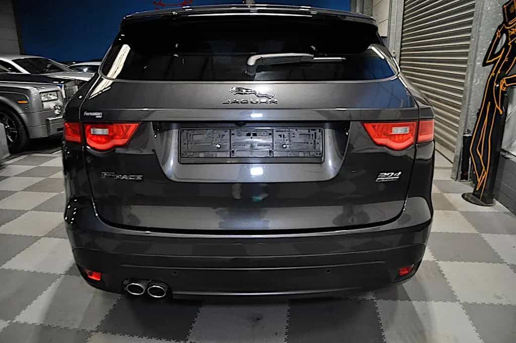 Jaguar F-Pace 20d AWD R-Sport Automatik 02/2019-photo-26
