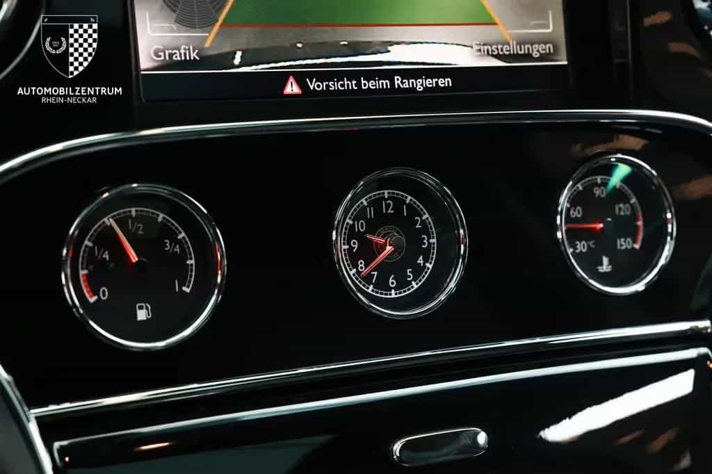 Bentley Mulsanne Mulliner/Picnic/TV/Premier/Kühlschrank 09/2015-photo-18