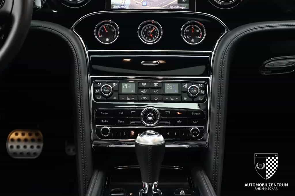 Bentley Mulsanne Mulliner/Picnic/TV/Premier/Kühlschrank 09/2015-photo-26