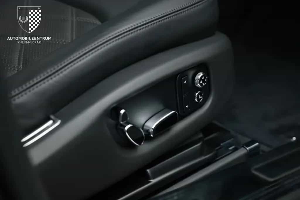 Bentley Mulsanne Mulliner/Picnic/TV/Premier/Kühlschrank 09/2015-photo-39