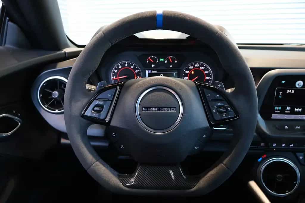Chevrolet Camaro 2.0L ZL1 Optik/BOSE/RFK/LED/CARPLAY 07/2018-photo-14