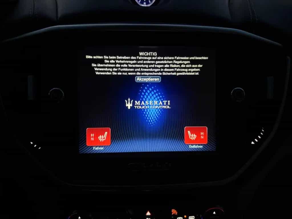 Maserati Ghibli GranSport Diesel Leder,19''HiFi,Nav,Kam 09/2015-photo-19