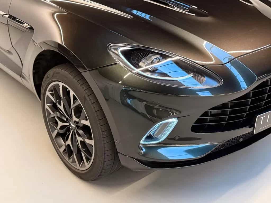 Aston Martin DBX 4.0 V8 05/2022-photo-8