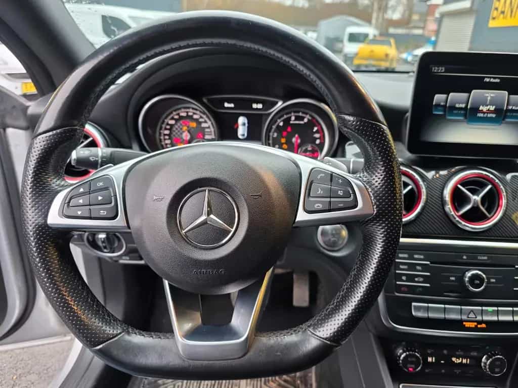 Mercedes-Benz CLA 250 AMG LINE CLA 45 AMG 07/2017-photo-23