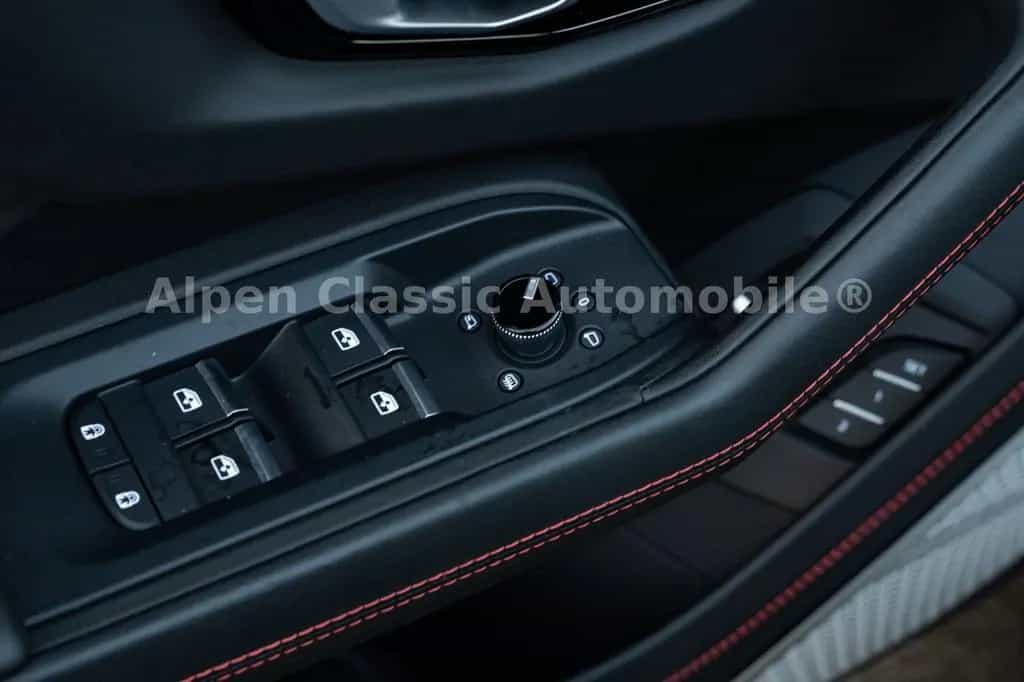 Lamborghini Urus 4.0 V8 Massage, B&O, Sitzbelüftung, 360 09/2022-photo-26