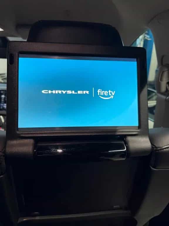 Chrysler unfallfrei Sitzplätze,Voll-LED,360°,ACC 07/2023-photo-15