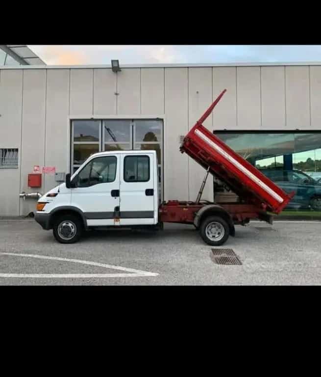 Iveco Daily 35 11 2.8 TDI 2002 10/2002-photo-0