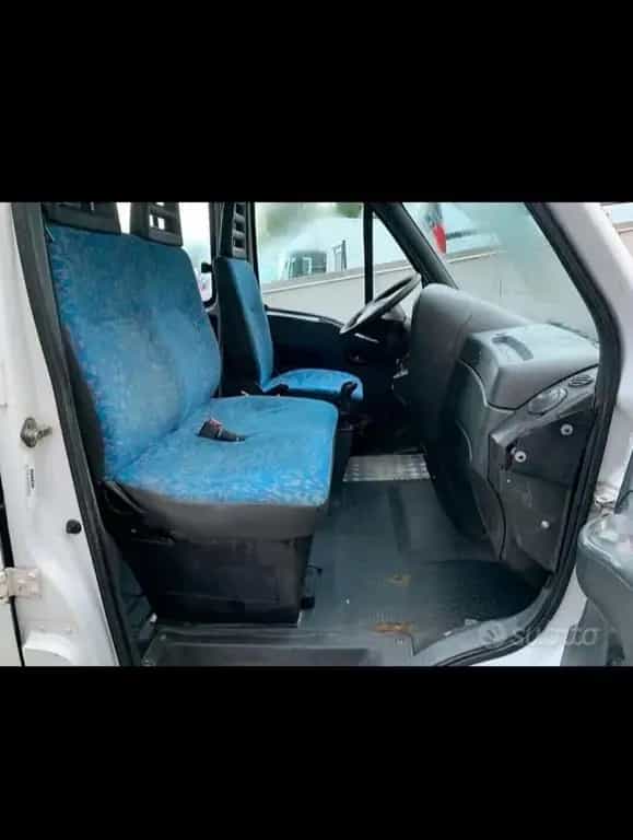 Iveco Daily 35 11 2.8 TDI 2002 10/2002-photo-10
