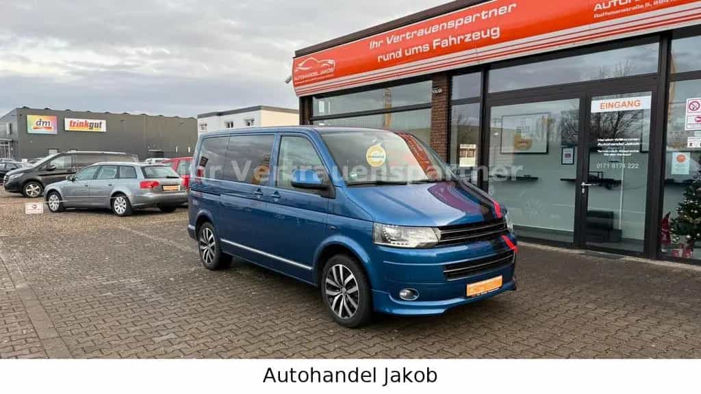 Volkswagen Multivan 05/2015-photo-12