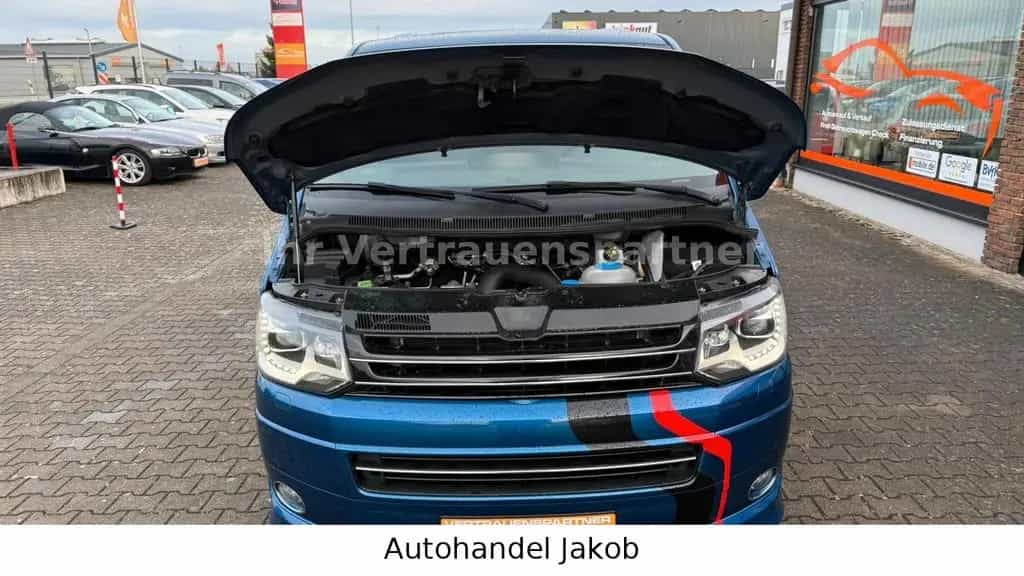Volkswagen Multivan 05/2015-photo-14