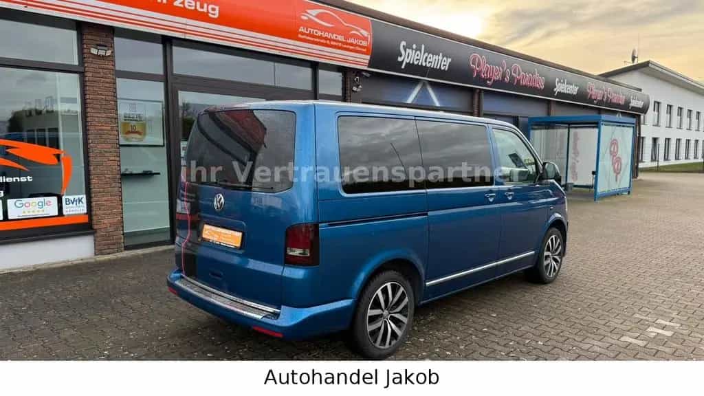 Volkswagen Multivan 05/2015-photo-9