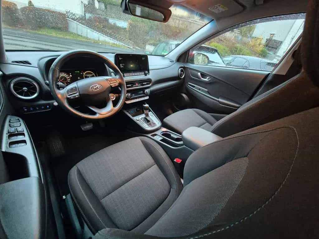 Hyundai KONA Prime 2WD Automatik/Keyl./LED/CarPlay/Facel 08/2022-photo-21