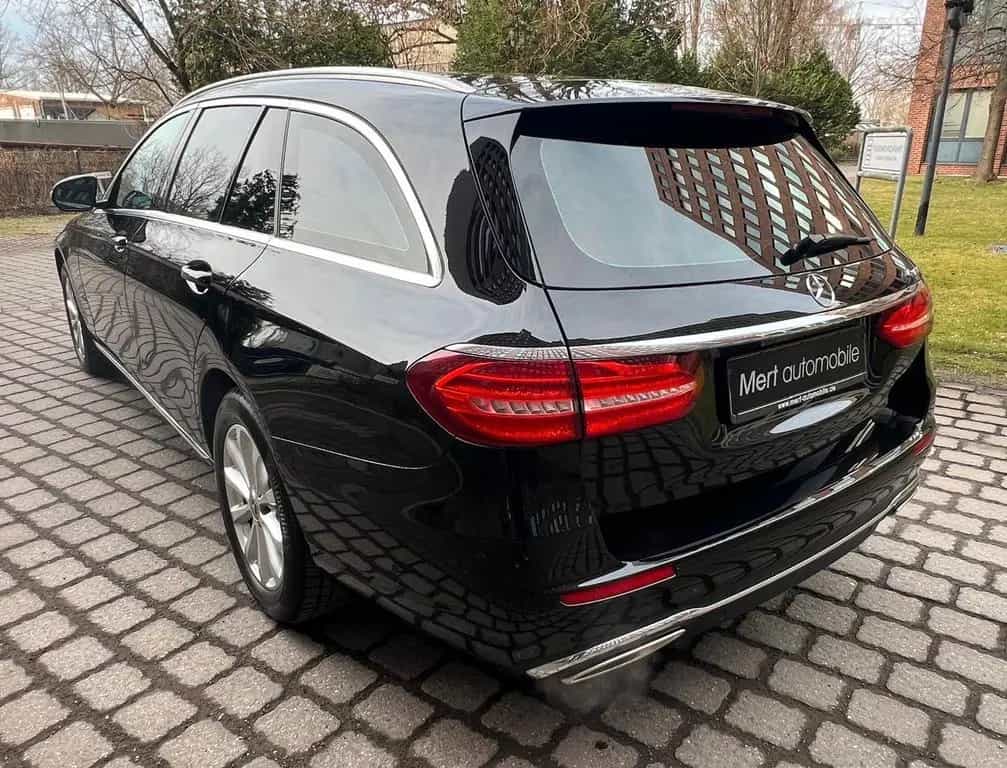 Mercedes-Benz E-Class 200T*4Matic*DISTR*TOTW*AHK*ESD*360°STANDHZ 11/2018-photo-5