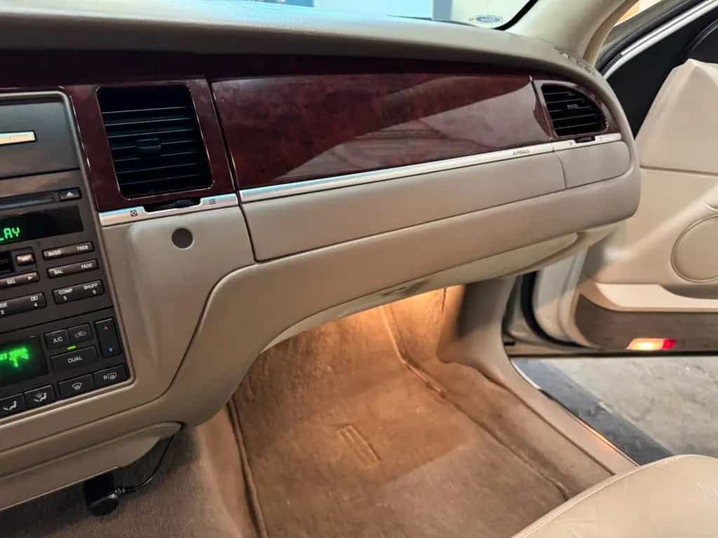 Lincoln 4.6 V8 | Signature Limited | Leder, Sunroof 04/2004-photo-9