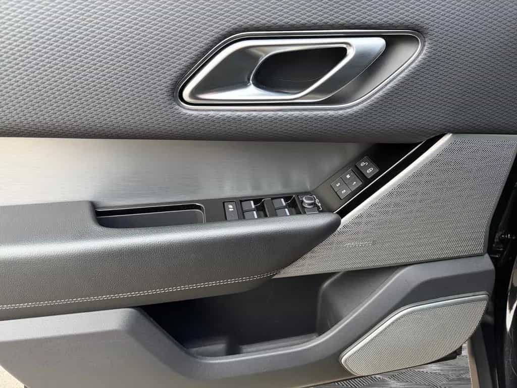 Land Rover Range Rover Velar R-DYNAMIC SE, PANO, SCHECKHEFT 12/2019-photo-21