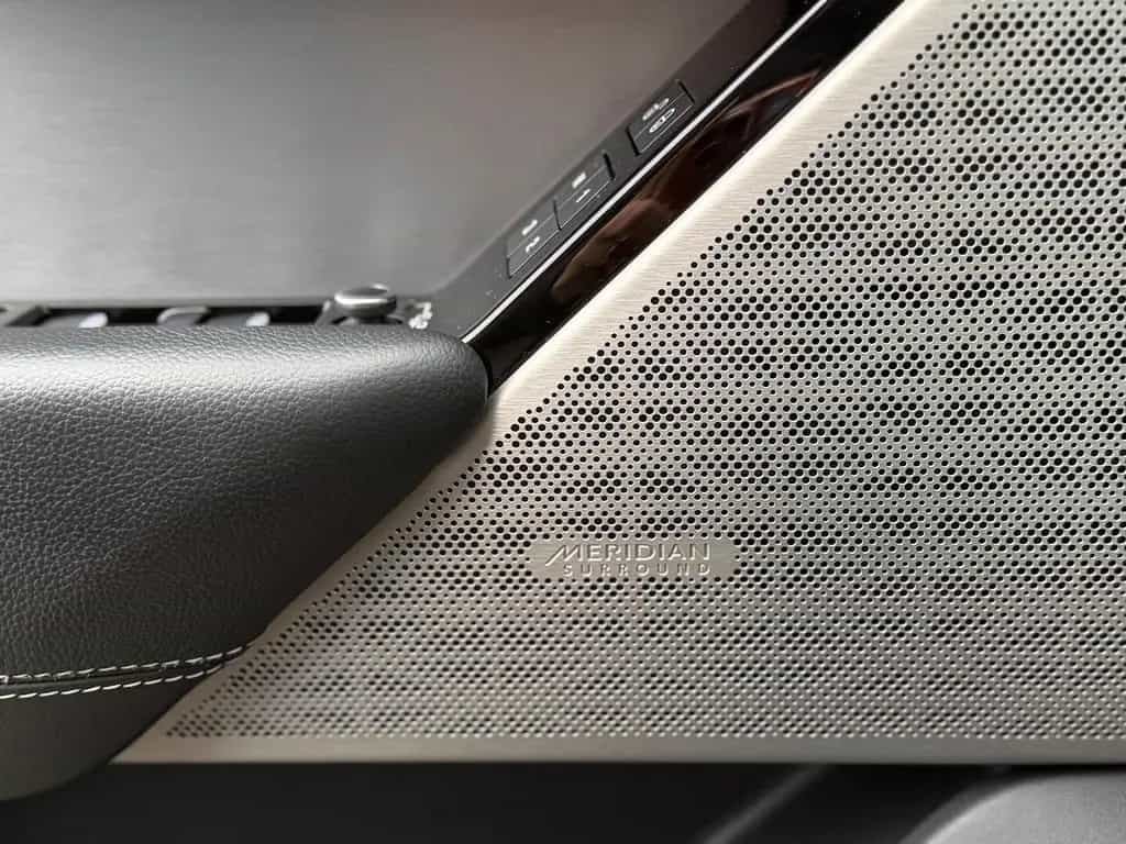 Land Rover Range Rover Velar R-DYNAMIC SE, PANO, SCHECKHEFT 12/2019-photo-22
