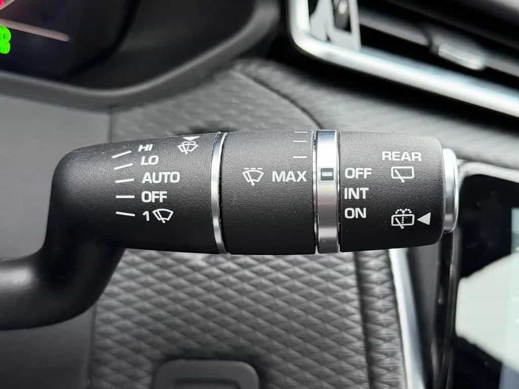 Land Rover Range Rover Velar R-DYNAMIC SE, PANO, SCHECKHEFT 12/2019-photo-27