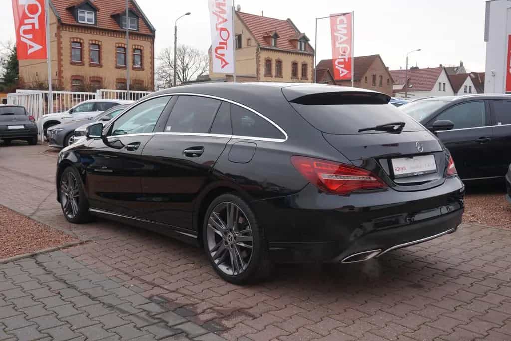 Mercedes-Benz CLA-Class 200 Shooting Brake Klima LED Navi AHK Kamera 08/2018-photo-2