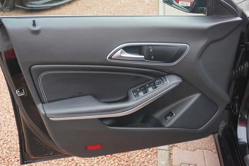 Mercedes-Benz CLA-Class 200 Shooting Brake Klima LED Navi AHK Kamera 08/2018-photo-24