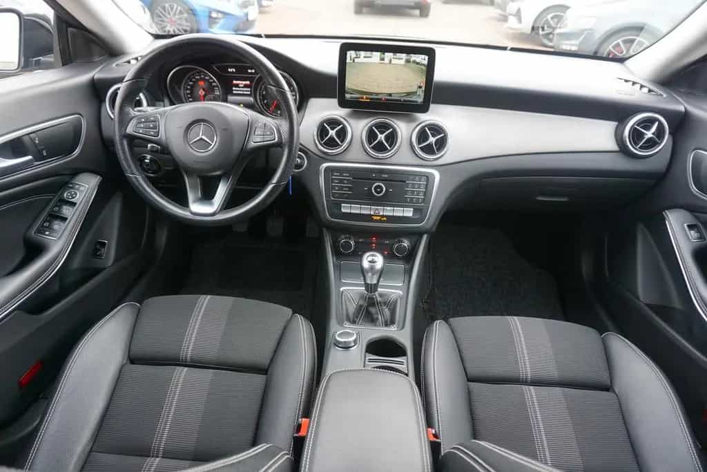 Mercedes-Benz CLA-Class 200 Shooting Brake Klima LED Navi AHK Kamera 08/2018-photo-7