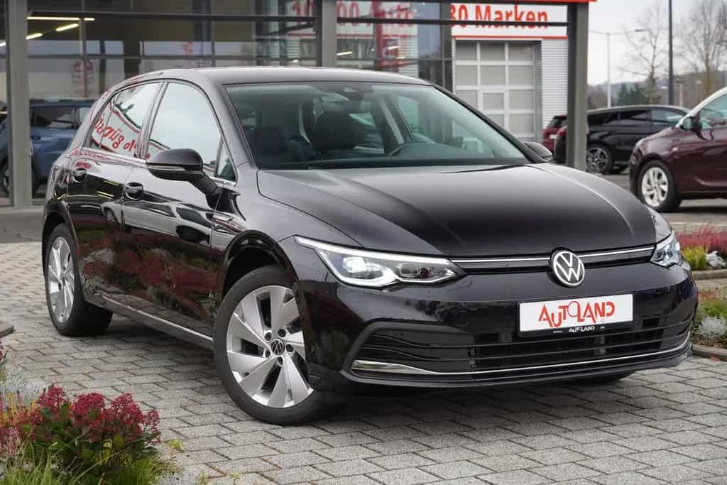 Volkswagen Golf VIII Style eTSI Klimaaut. LED Sitzheizung 09/2020-photo-3