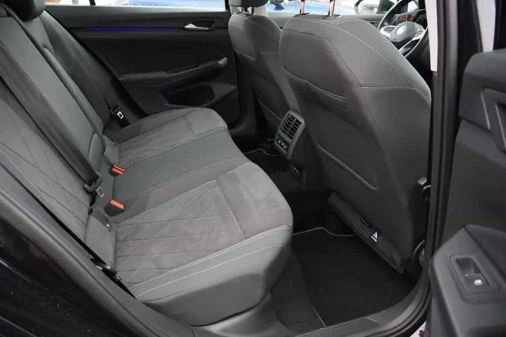 Volkswagen Golf VIII Style eTSI Klimaaut. LED Sitzheizung 09/2020-photo-37