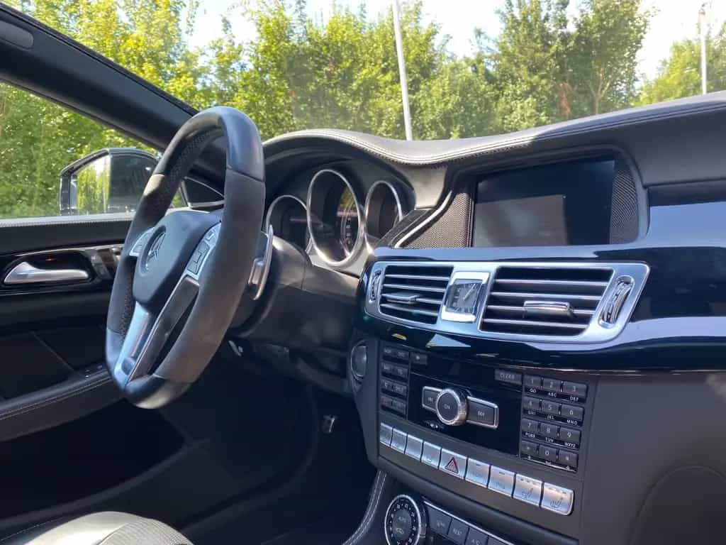 Mercedes-Benz CLS-Class 4Matic Drivers Package 11/2014-photo-7