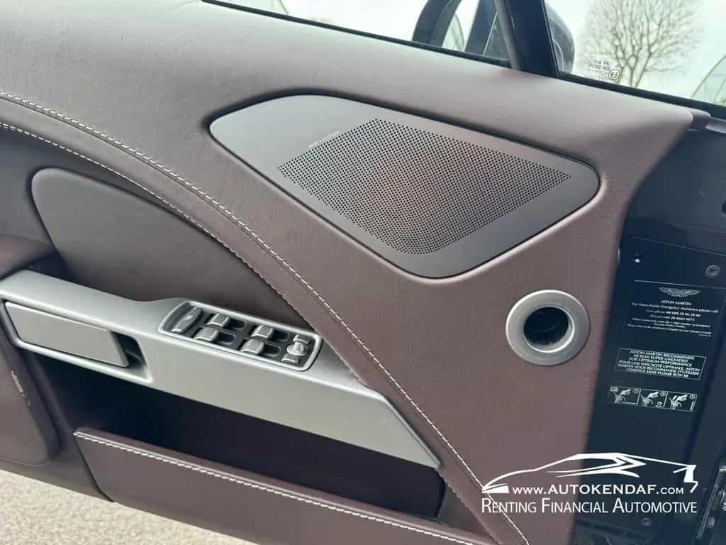 Aston Martin Rapide 6.0 V12 touchtronic 11/2012-photo-2